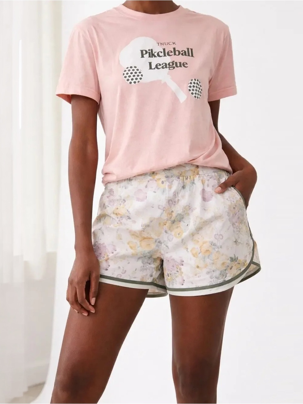 NWT - Tuckernuck Sport Floral Chintz Jogging Shorts